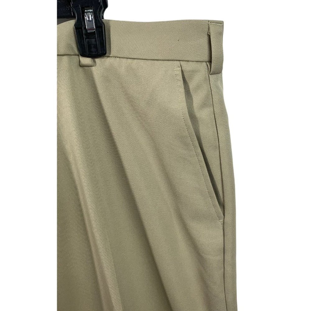 #1450  Izod XFG Mens Size 40x30 Tan Beige Performance Style Casual Pants Golf - Picture 4 of 7